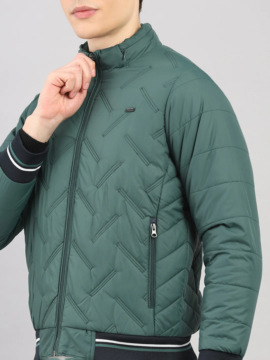 Men Green Solid Hooded Full Sleeve Jacket - Image 8