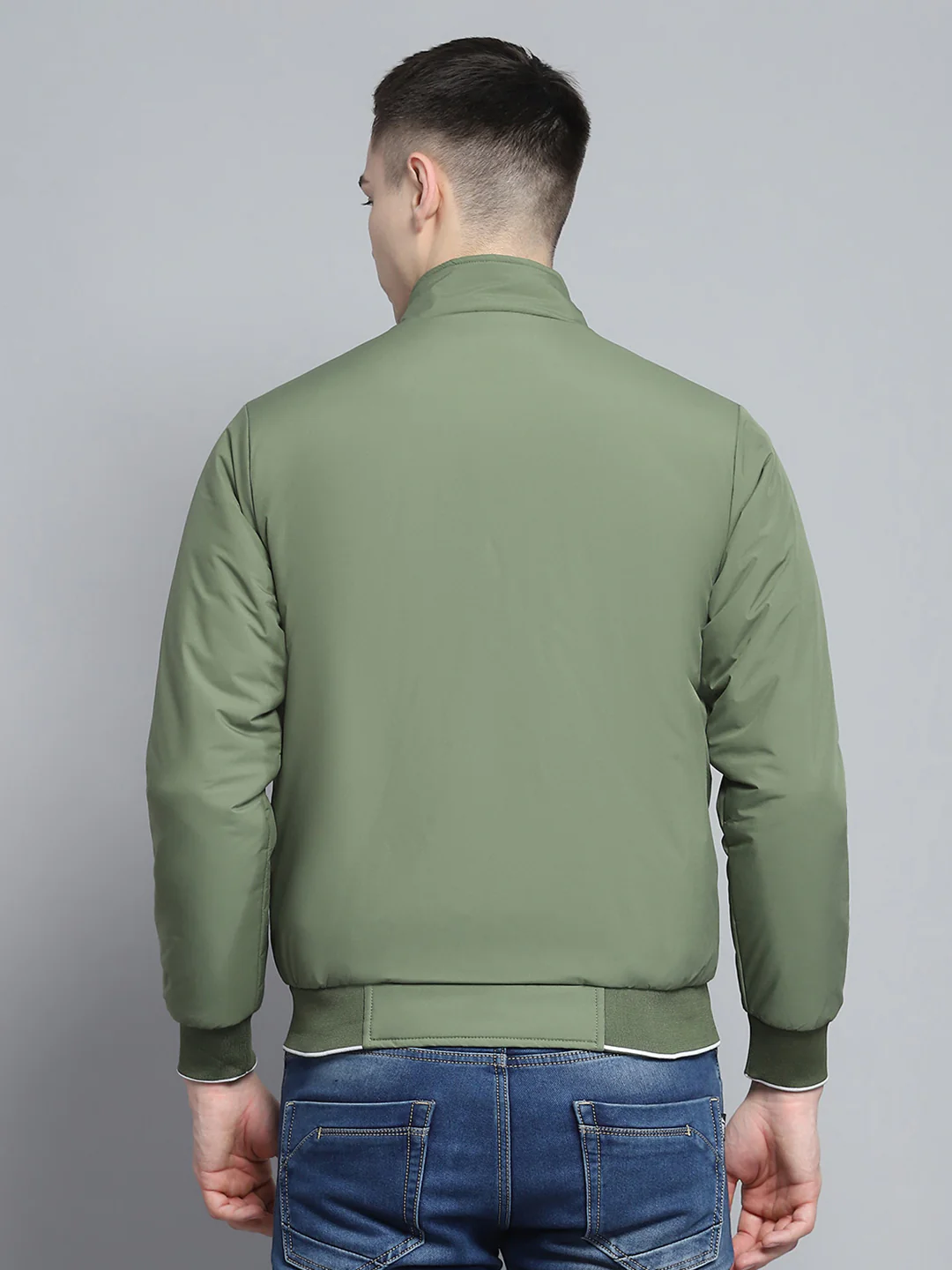 Men Green Solid Mock Neck Full Sleeve Jacket - Image 5