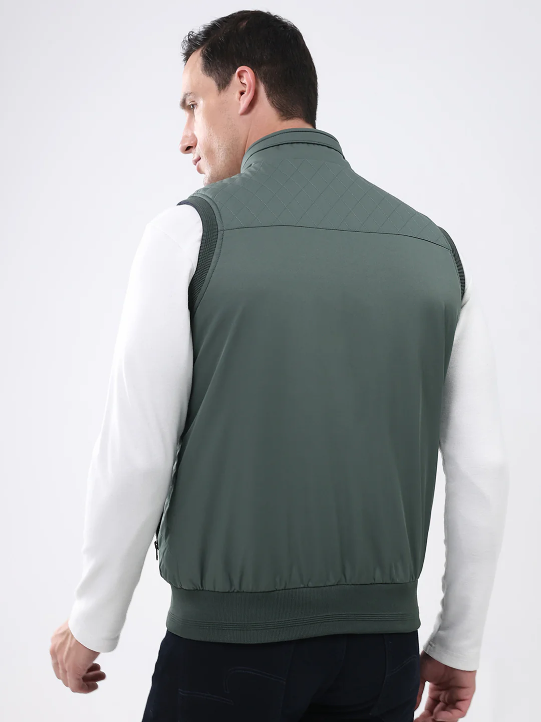 Men Green Solid Mock Neck Sleeveless Reversible Jacket - Image 5