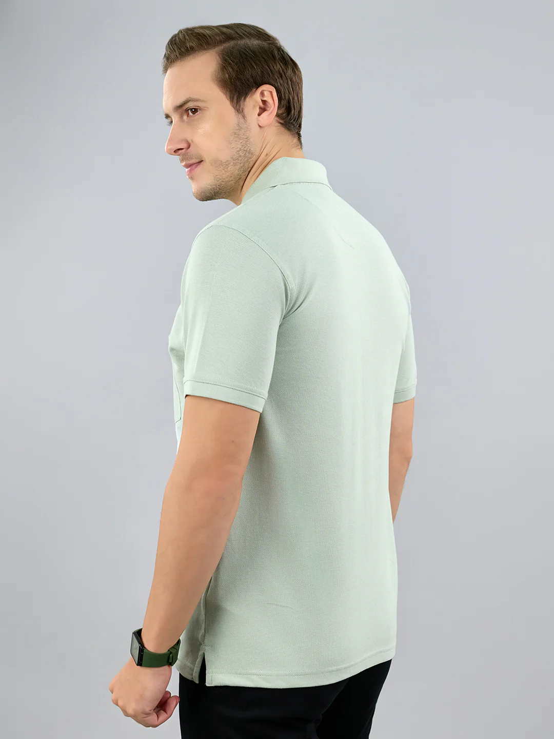Men Green Solid Polo Collar Half Sleeve T-Shirt - Image 4