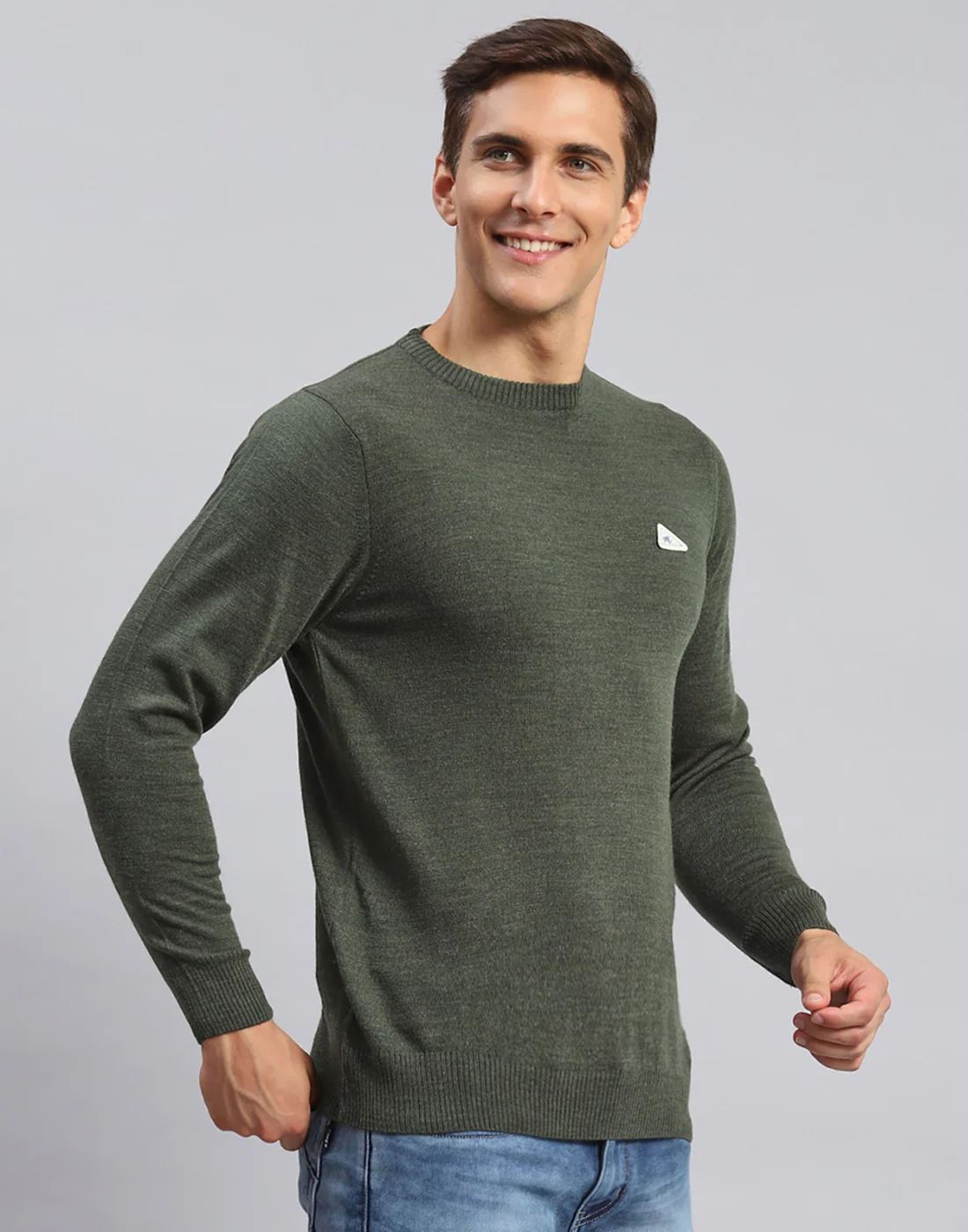 Men Green Solid Round Neck Full Sleeve Pullover - Image 4