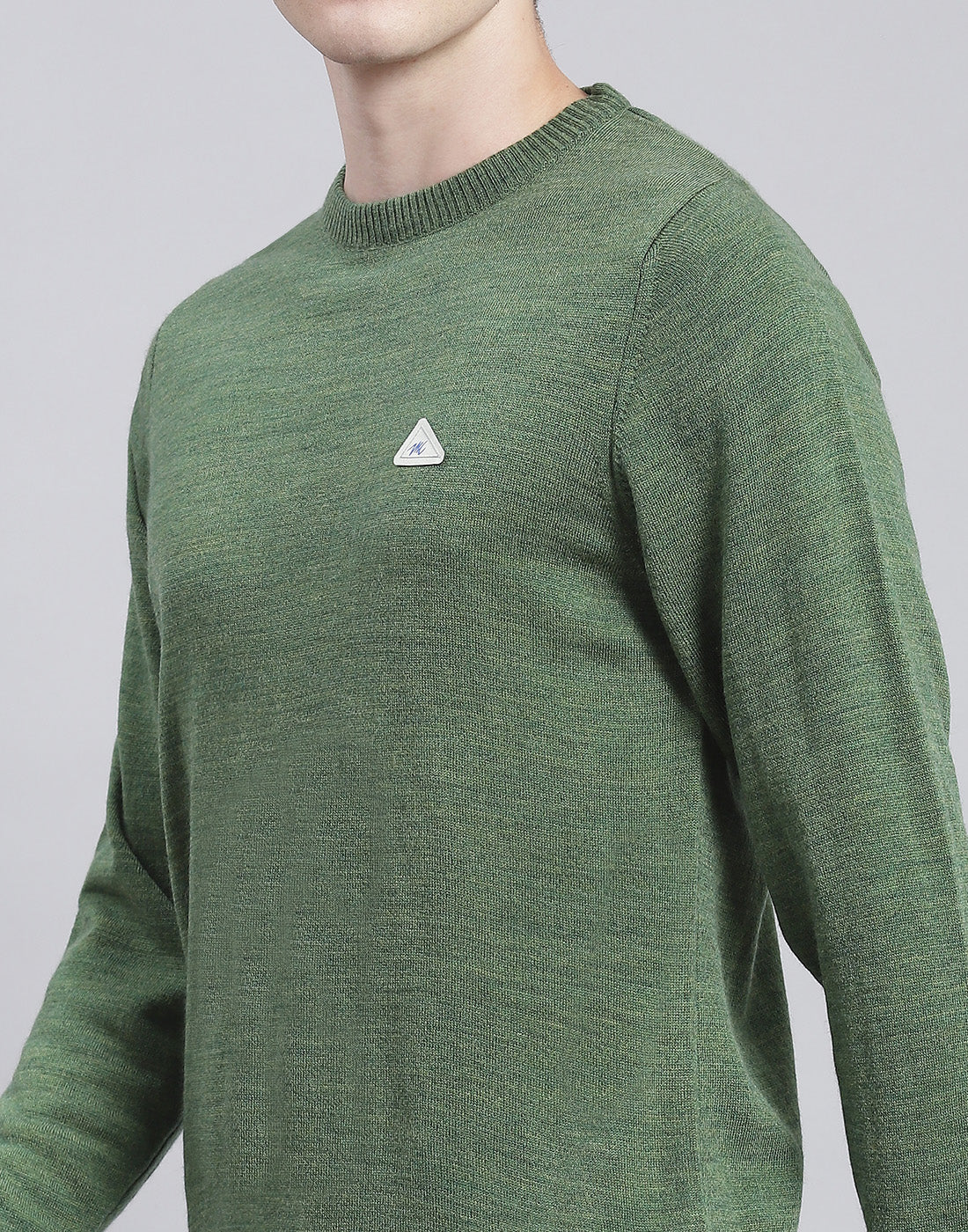 Men Green Solid Round Neck Full Sleeve Sweater - Image 6