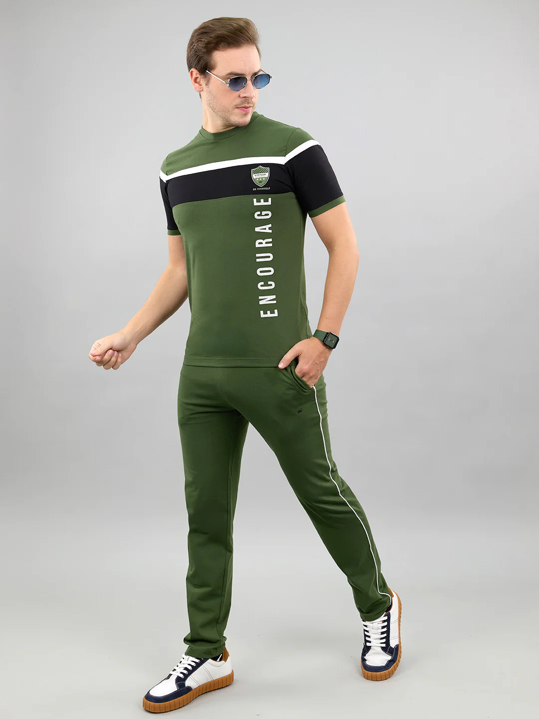 Men Green Solid Round Neck Half Sleeve Lower Set - Image 8