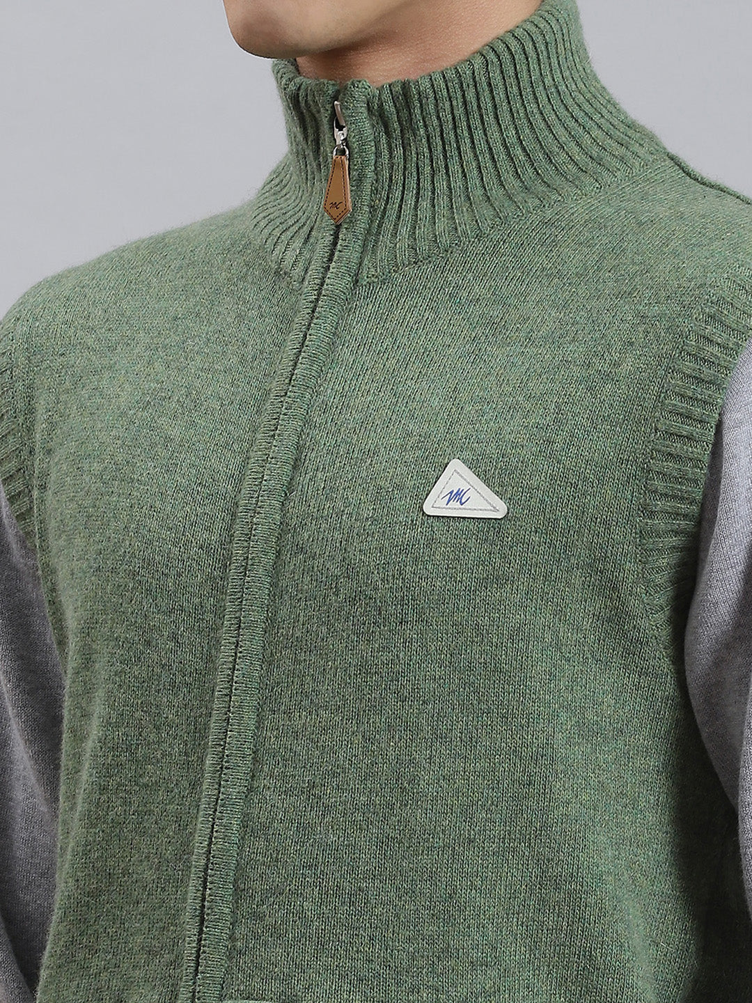 Men Green Solid Stand Collar Sleeveless Sweaters/Pullovers - Image 6