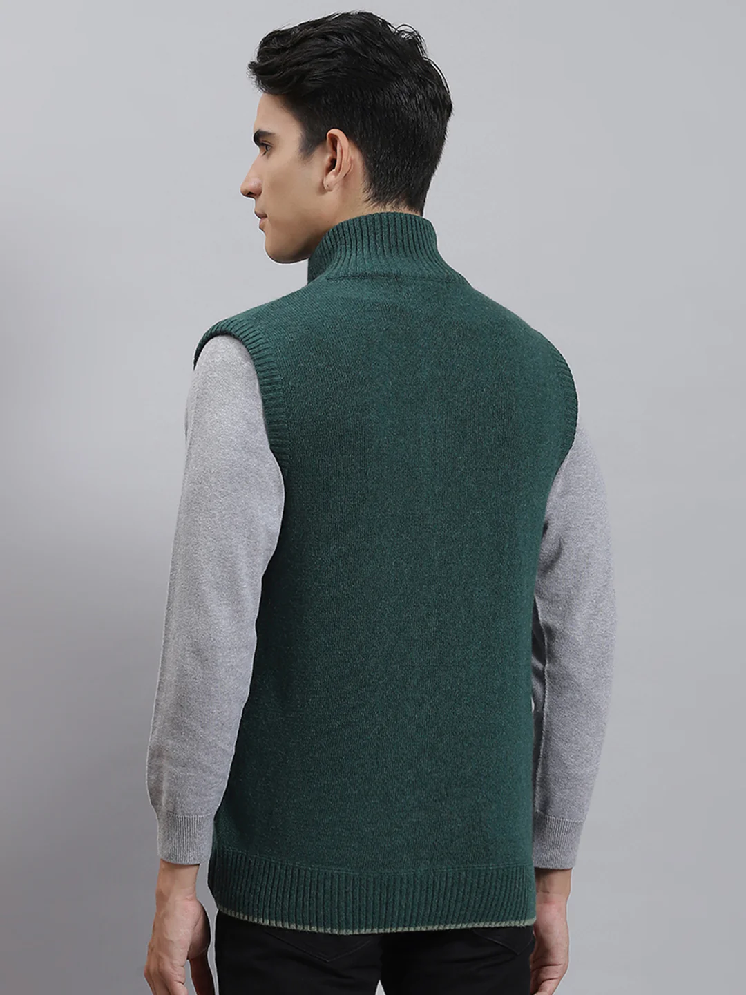 Men Green Solid Stand Collar Sleeveless Sweaters/Pullovers - Image 5
