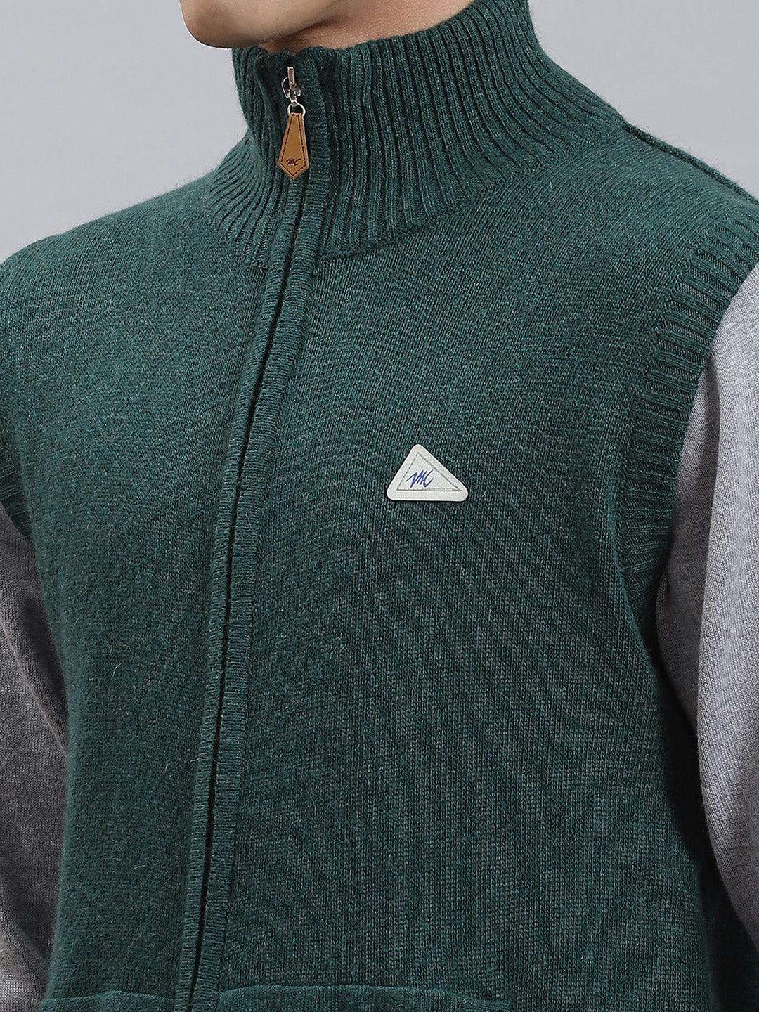 Men Green Solid Stand Collar Sleeveless Sweaters/Pullovers - Image 6