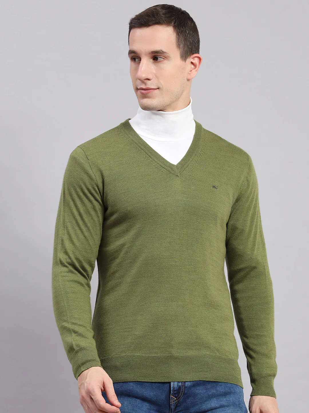 Men Green Solid V Neck Full Sleeve Pullover - Image 3