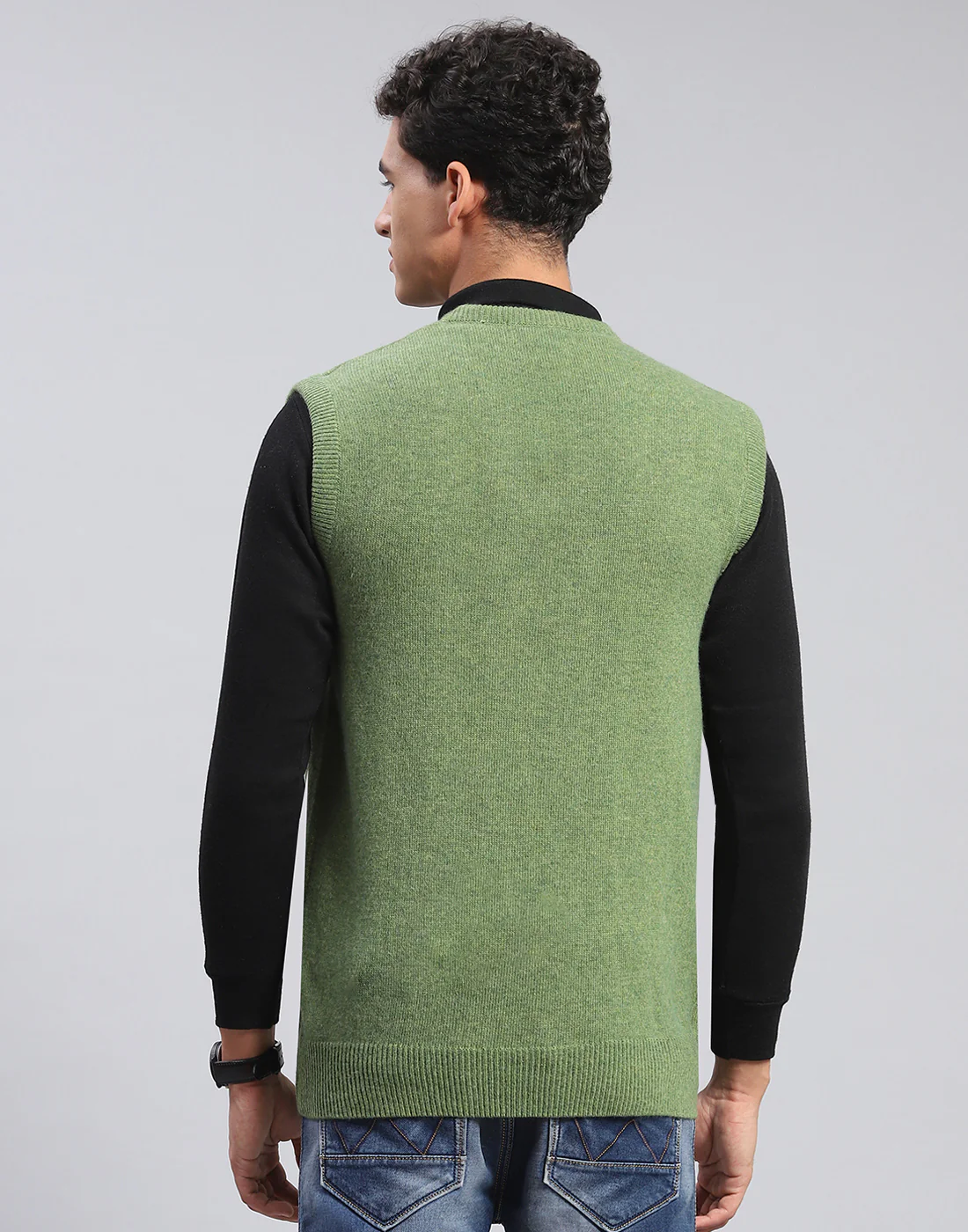 Men Green Solid V Neck Sleeveless Sweater - Image 6