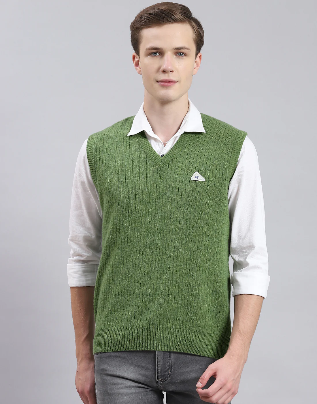Men Green Solid V Neck Sleeveless Sweater - Image 3