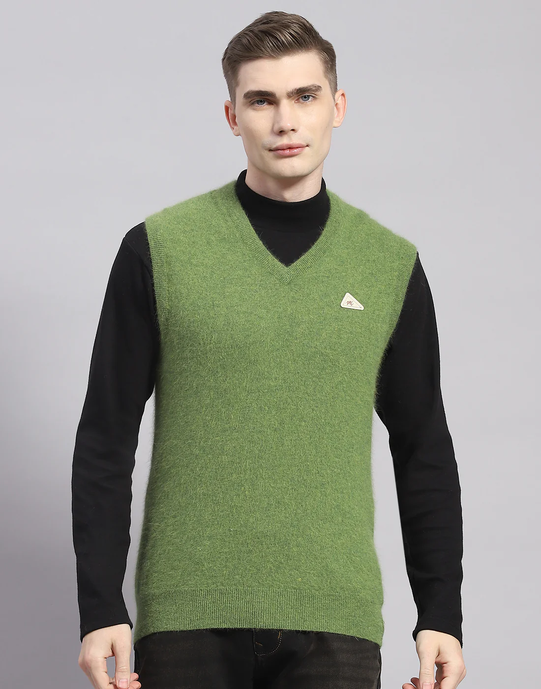 Men Green Solid V Neck Sleeveless Sweater - Image 3