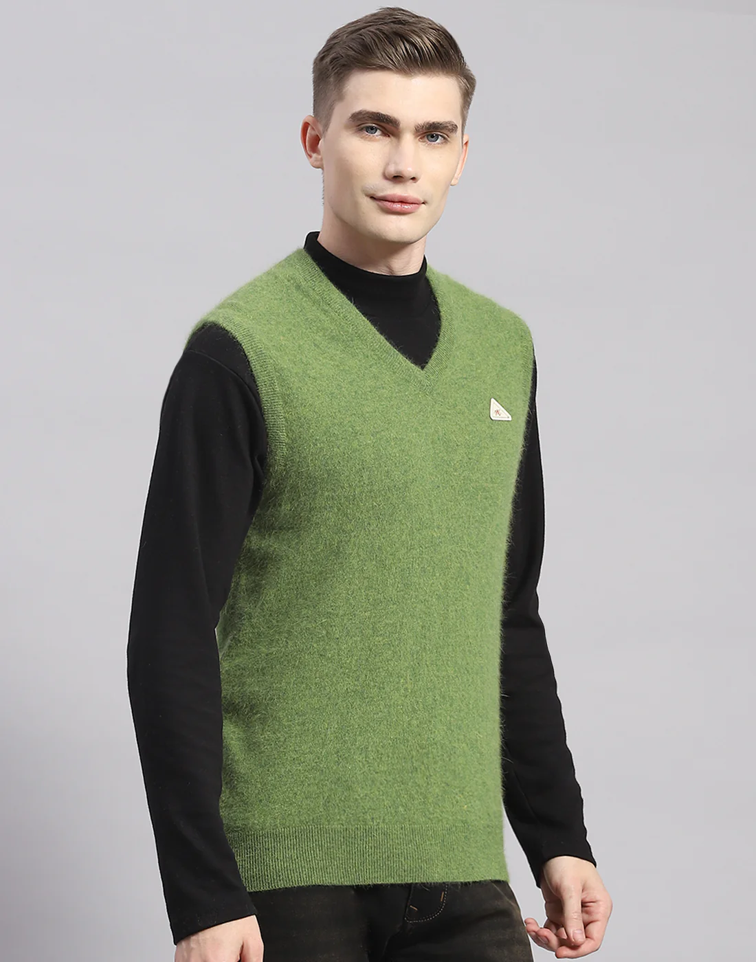 Men Green Solid V Neck Sleeveless Sweater - Image 4