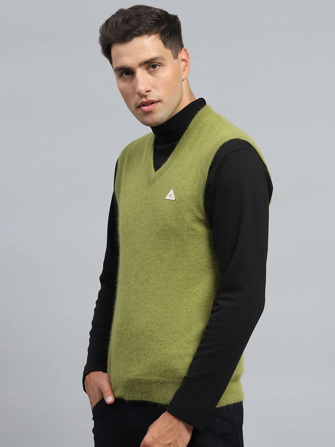 Men Green Solid V Neck Sleeveless Sweater - Image 3