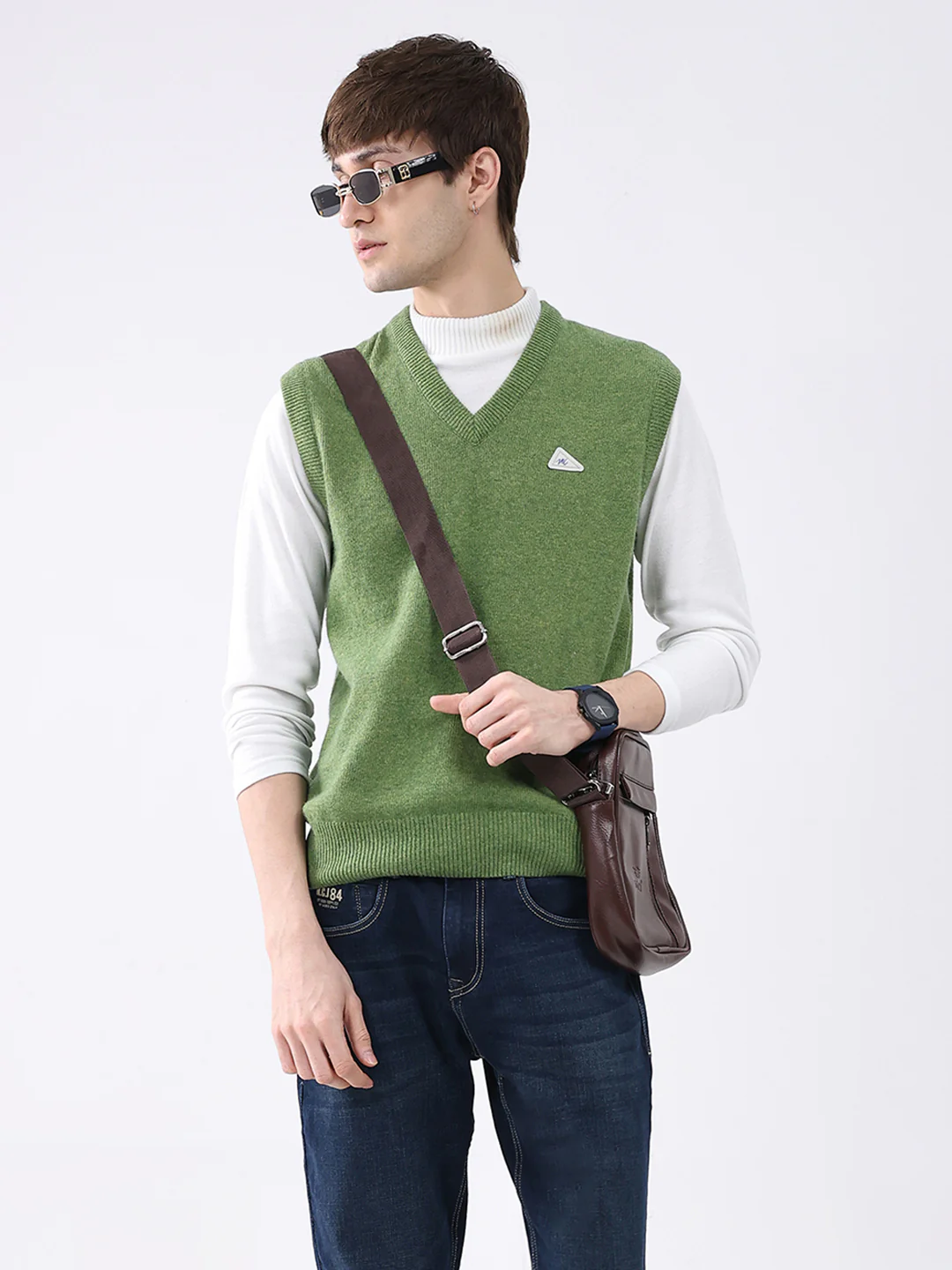 Men Green Solid V Neck Sleeveless Sweater - Image 6