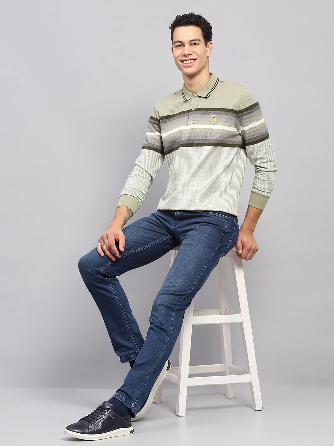 Men Green Stripe Collar Full Sleeve Winter T-Shirt - Image 2