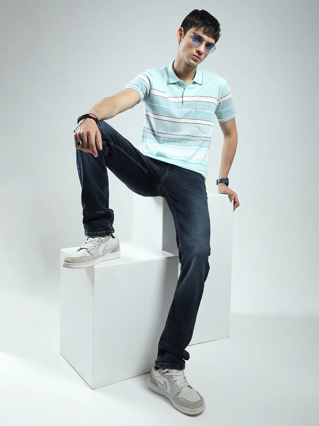 Men Green Stripe Collar Half Sleeve T-Shirt - Image 2