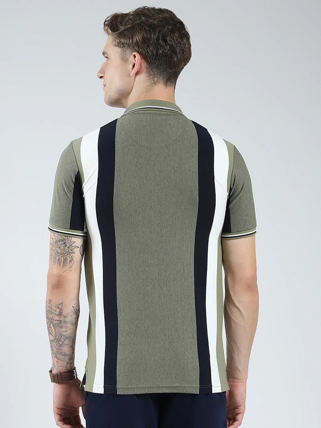 Men Green Stripe Collar Half Sleeve T-Shirt - Image 5