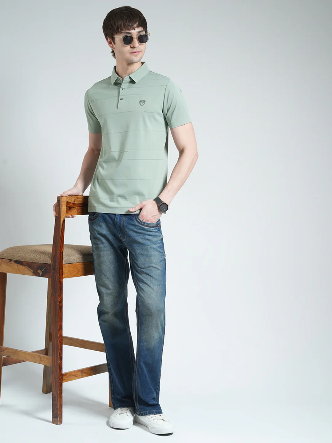 Men Green Stripe Collar Half Sleeve T-Shirt - Image 2