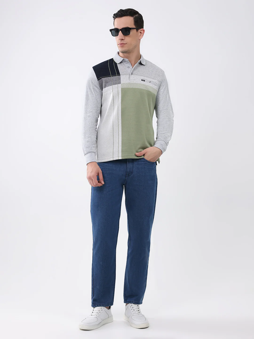 Men Grey Abstract Collar Full Sleeve Winter T-Shirt - Image 2