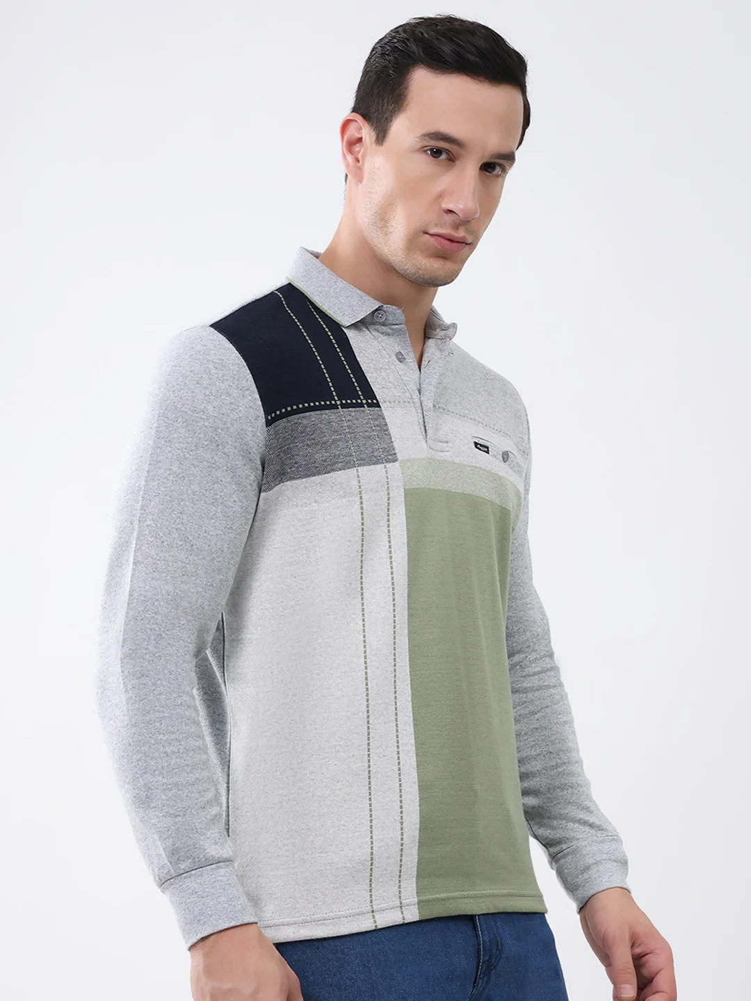 Men Grey Abstract Collar Full Sleeve Winter T-Shirt - Image 4