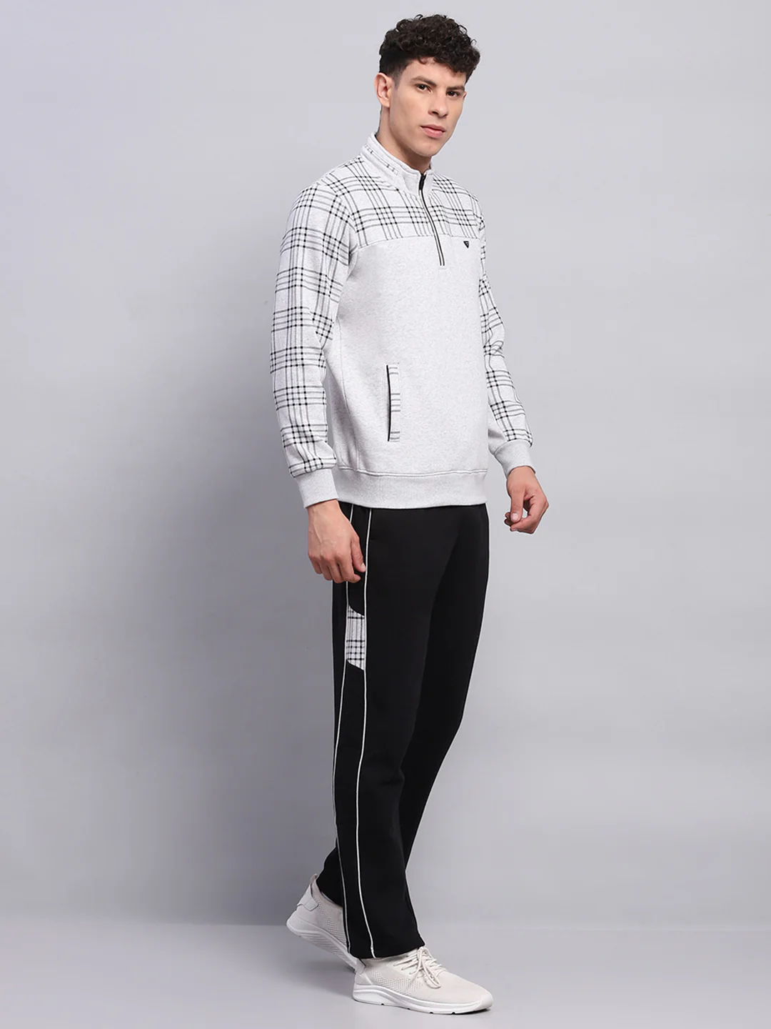 Men Grey & Black Self Design Mock Neck Full Sleeve Winter Tracksuit - Image 4