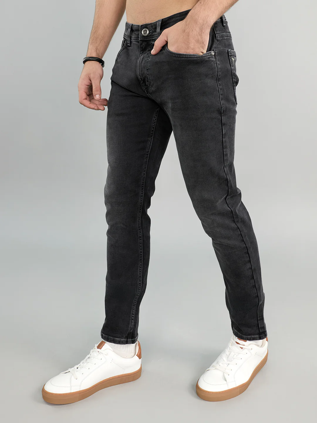 Men Grey Light Wash Skinny Fit Denim - Image 2