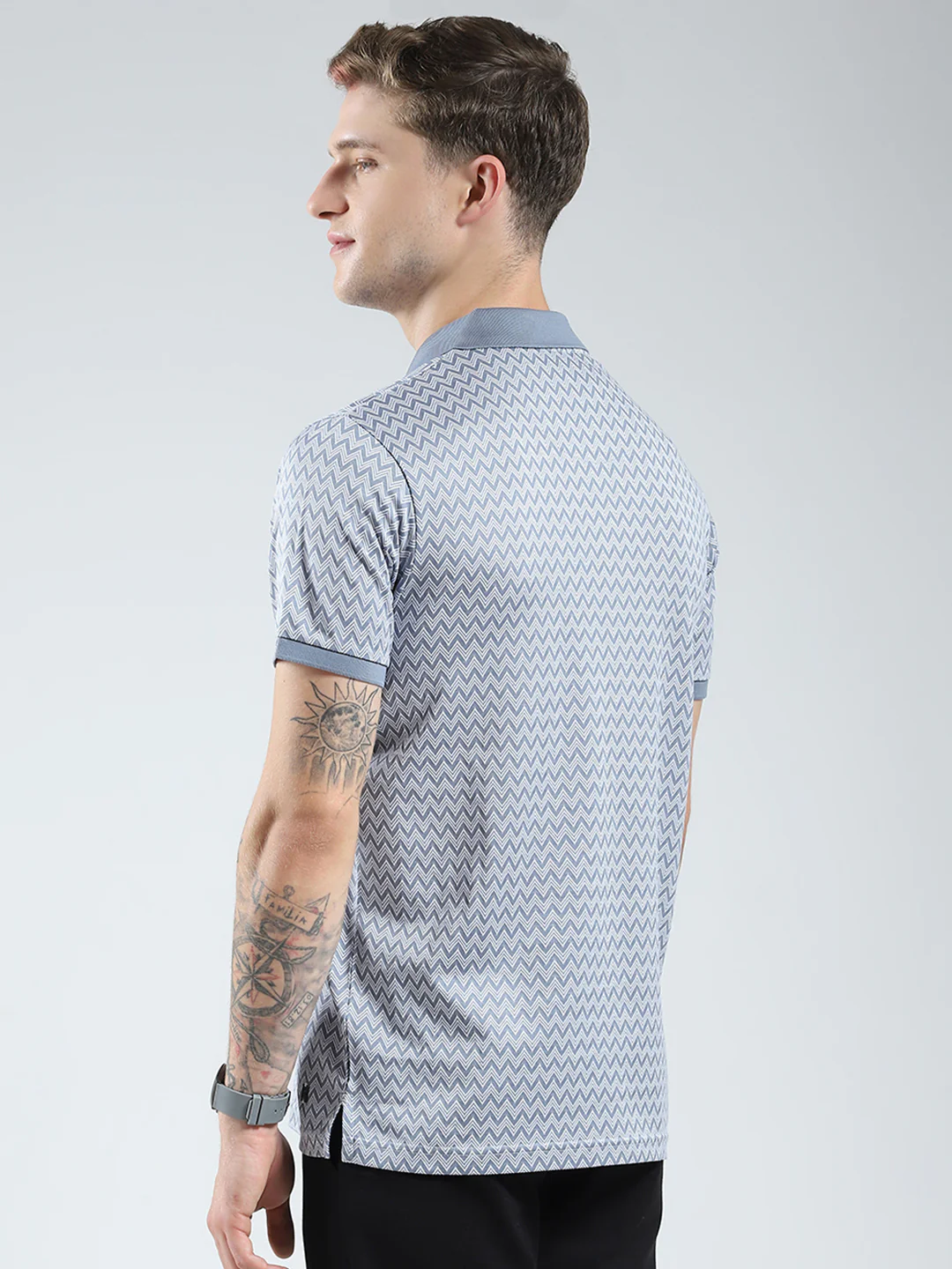 Men Grey Printed Collar Half Sleeve T-Shirt - Image 5