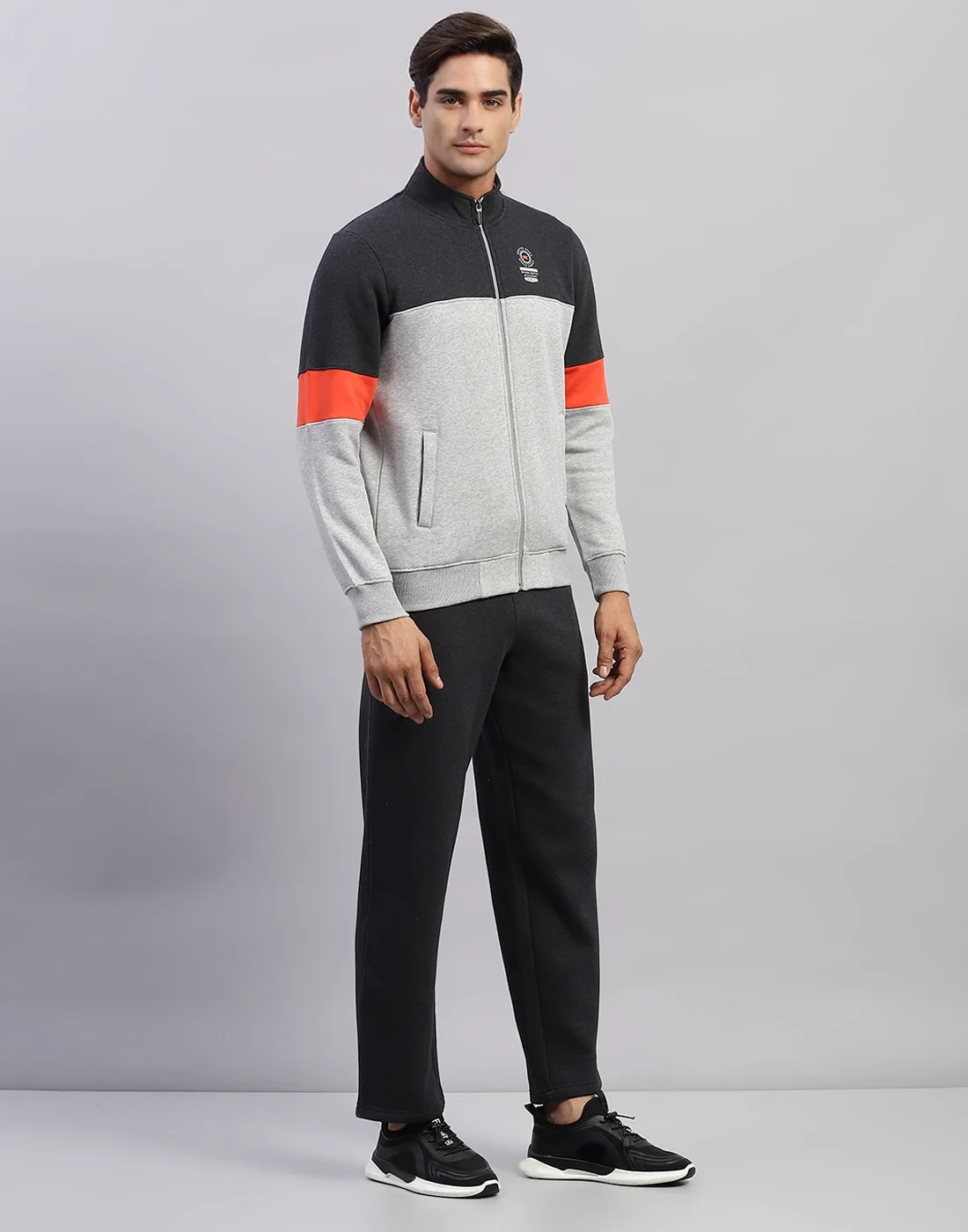 Men Grey Printed Mock Neck Full Sleeve Winter Tracksuit - Image 4