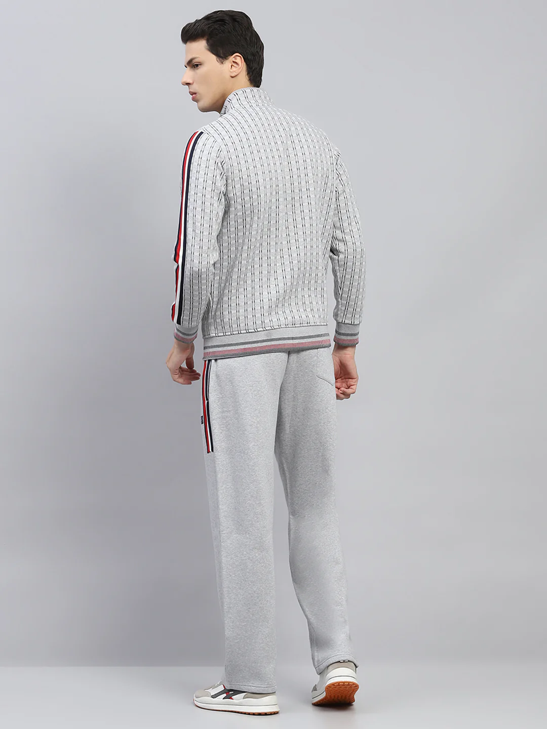 Men Grey Printed Mock Neck Full Sleeve Winter Tracksuit - Image 5