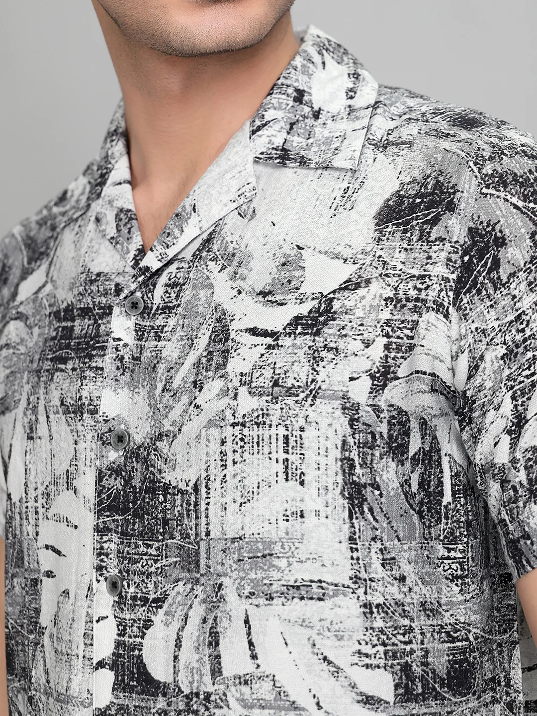 Men Grey Printed Revere Collar Half Sleeve Cords Set - Image 5