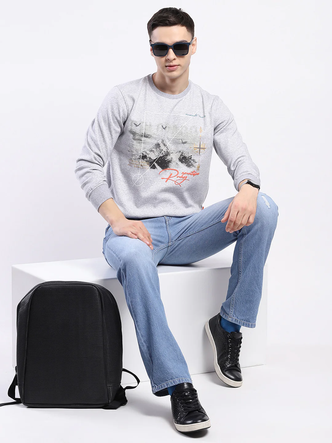 Men Grey Printed Round Neck Full Sleeve Sweatshirt - Image 2