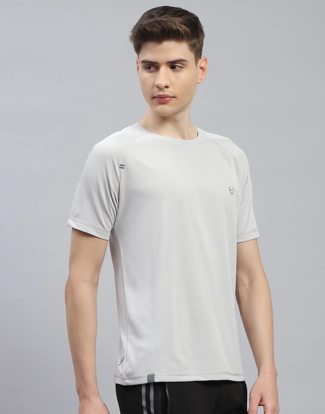 Men Grey Printed Round Neck Half Sleeve T-Shirt - Image 5