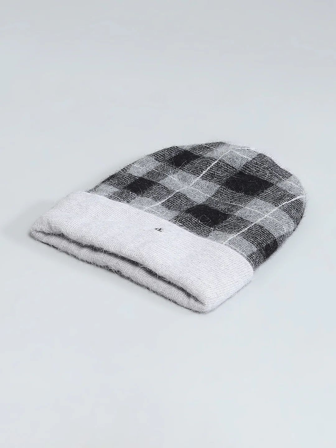 Men Grey Self Design Cap - Image 6