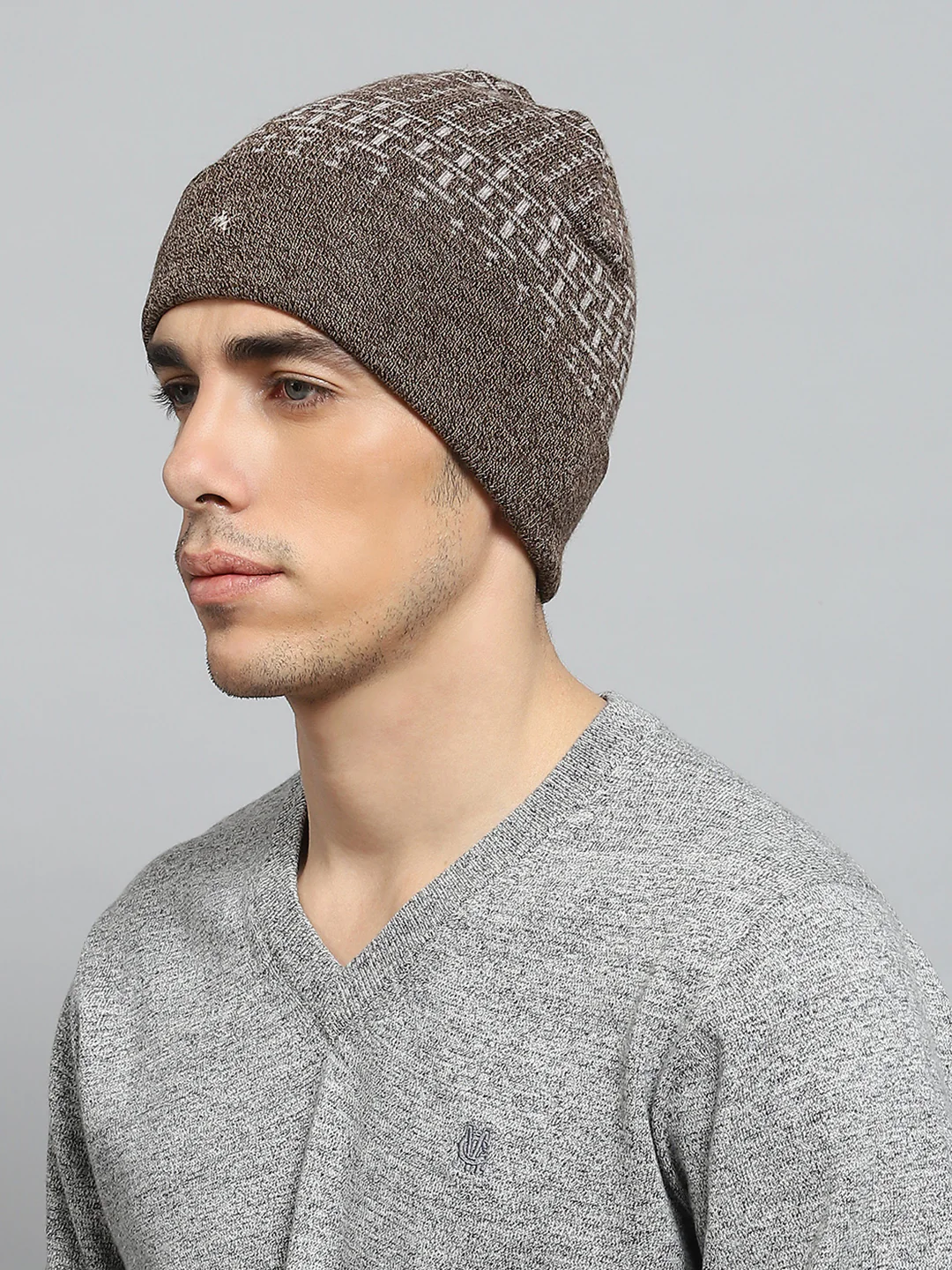 Men Grey Self Design Cap - Image 3
