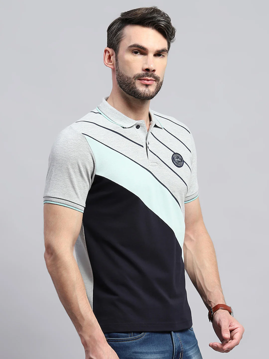 Men Grey Self Design Collar Half Sleeve T-Shirt - Image 4