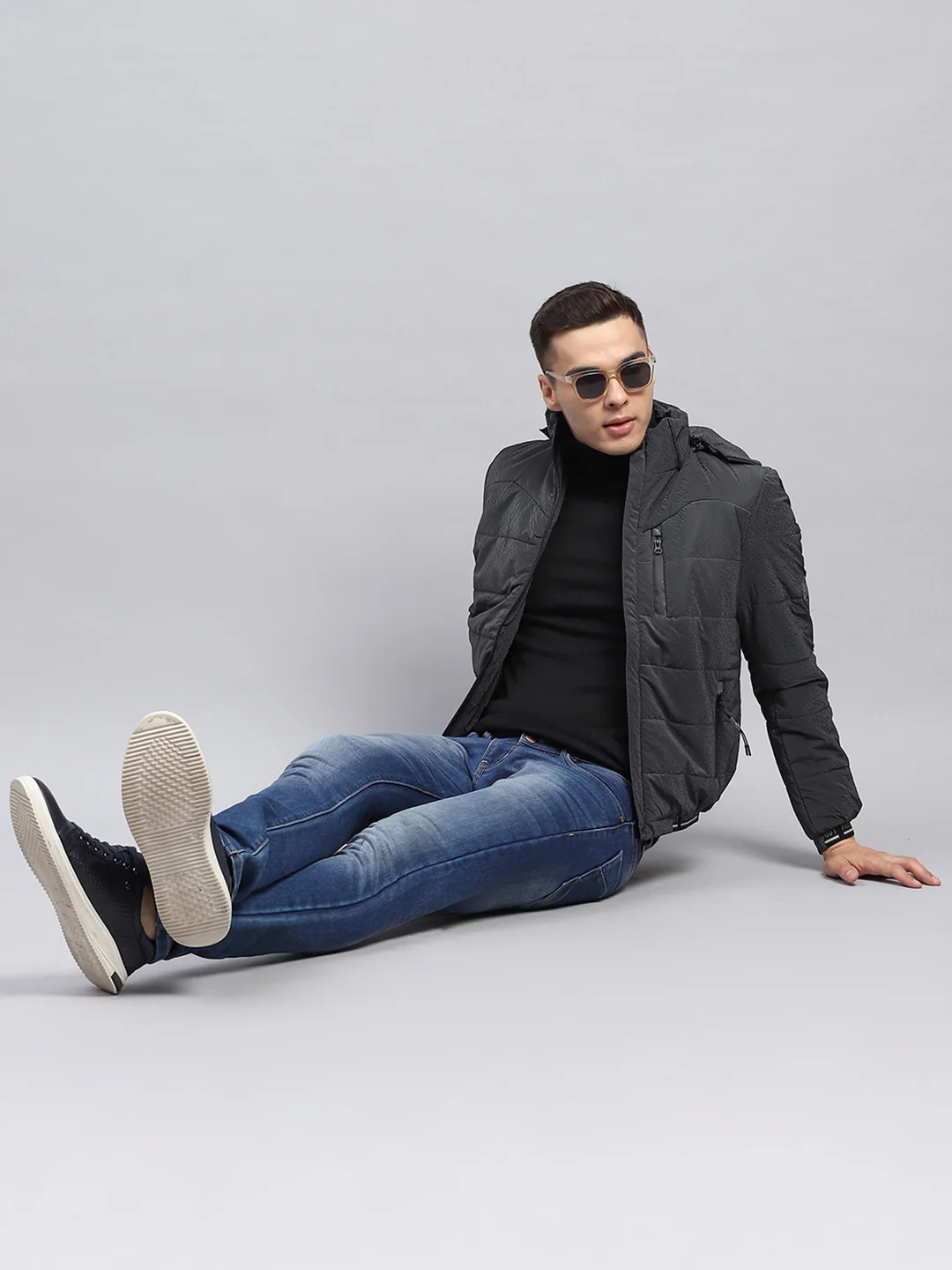 Men Grey Self Design Detachable Hood Full Sleeve Jacket - Image 2