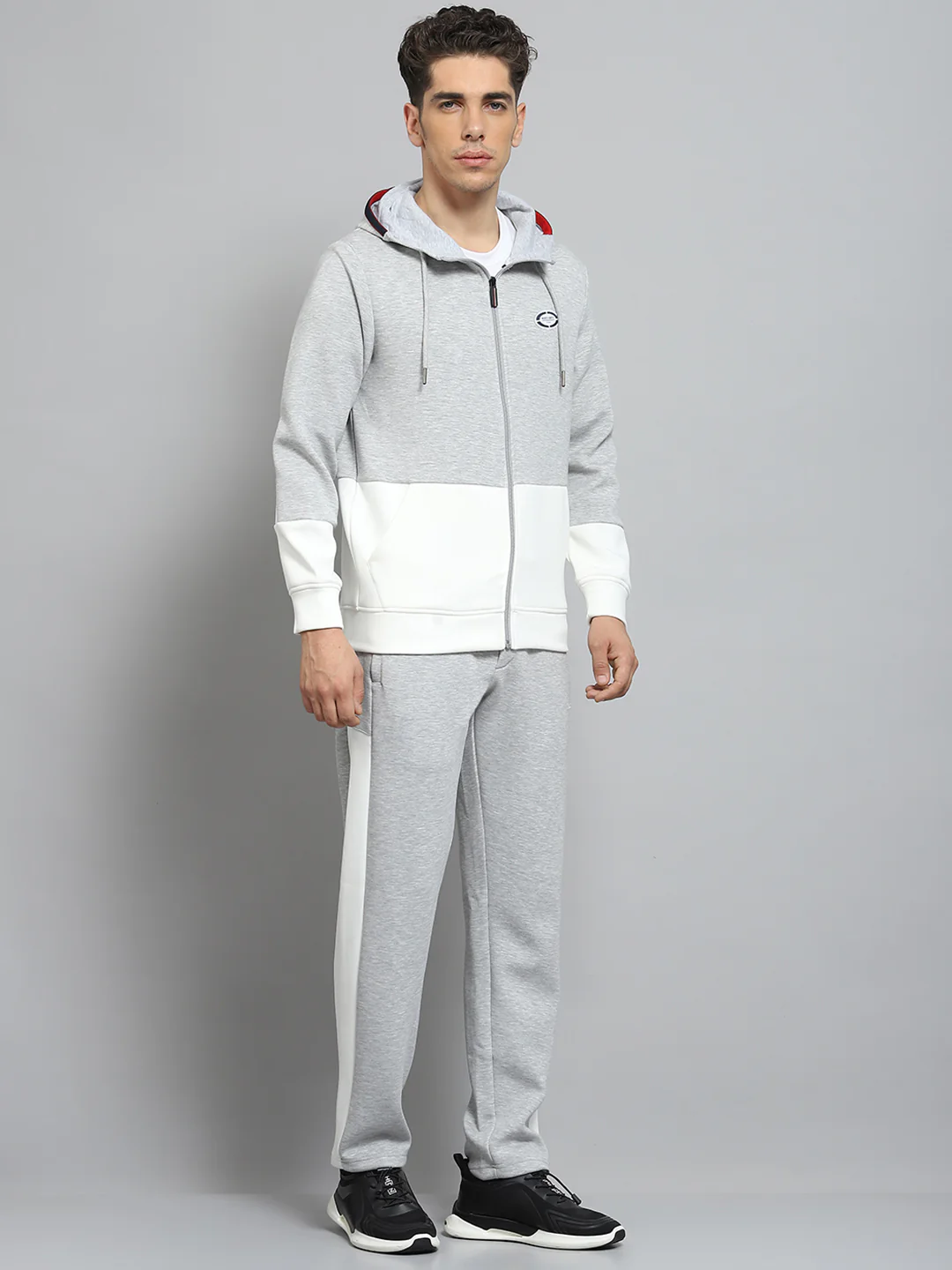 Men Grey Self Design Hooded Full Sleeve Winter Tracksuit - Image 4