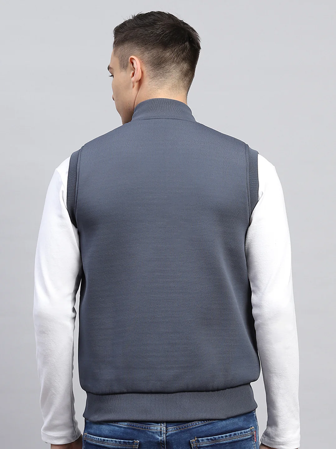 Men Grey Self Design Mock Neck Sleeveless Jacket - Image 5