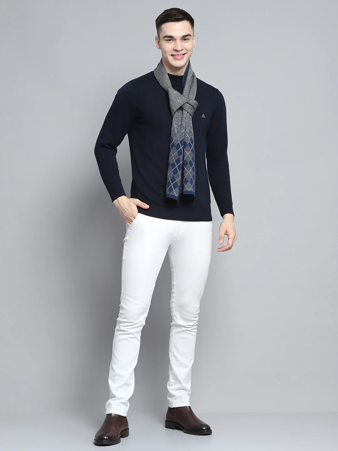 Men Grey Self Design Muffler - Image 2
