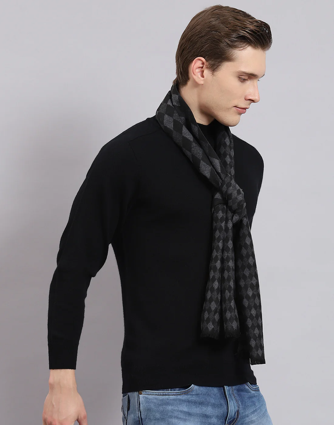 Men Grey Self Design Muffler - Image 5