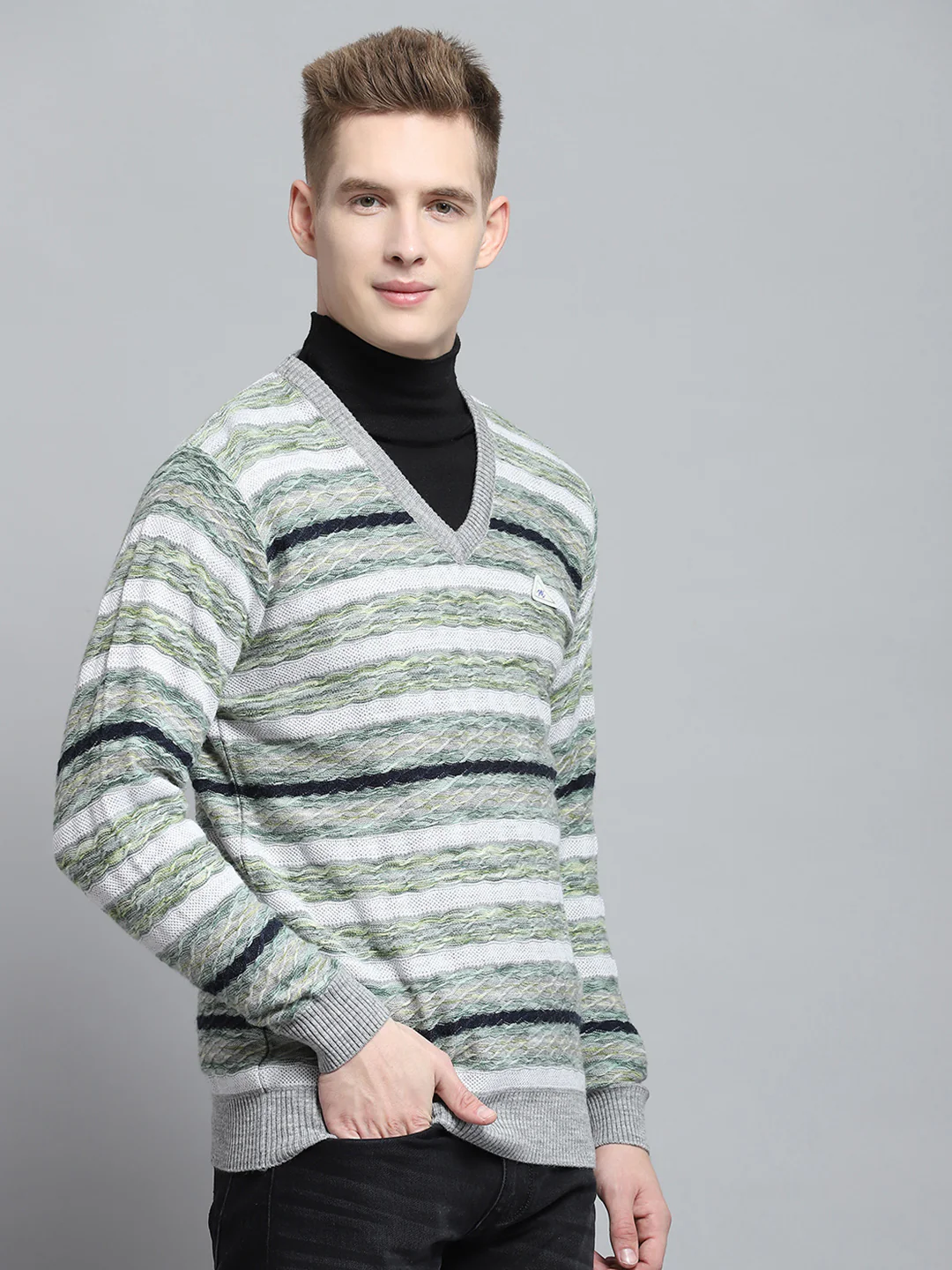 Men Grey Self Design V Neck Full Sleeve Pullover - Image 4