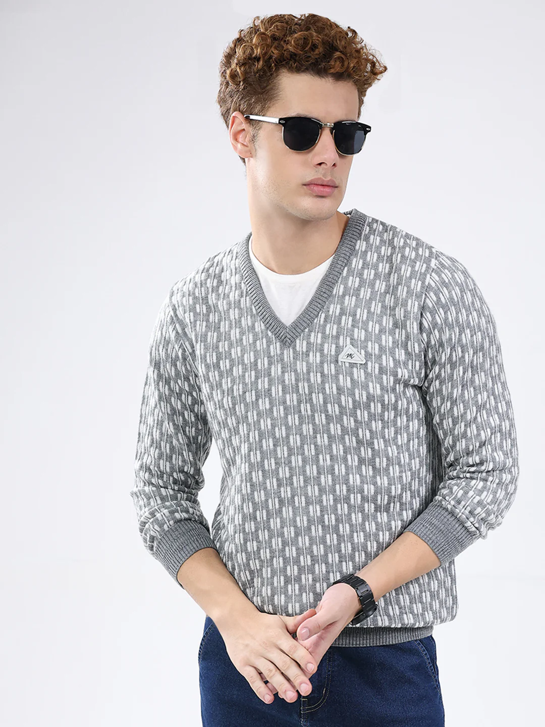 Men Grey Self Design V Neck Full Sleeve Pullover - Image 6