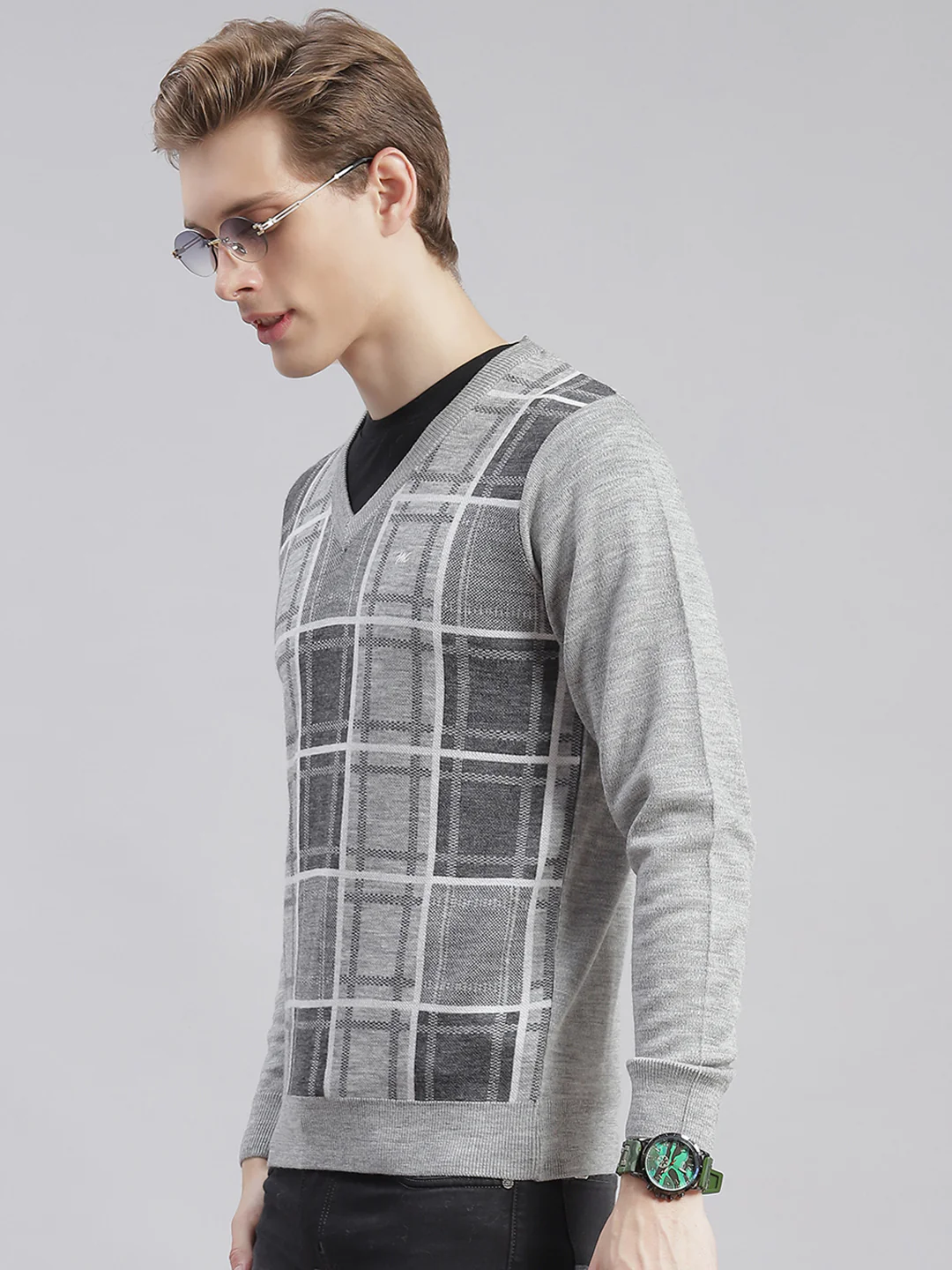 Men Grey Self Design V Neck Full Sleeve Sweaters/Pullovers - Image 3