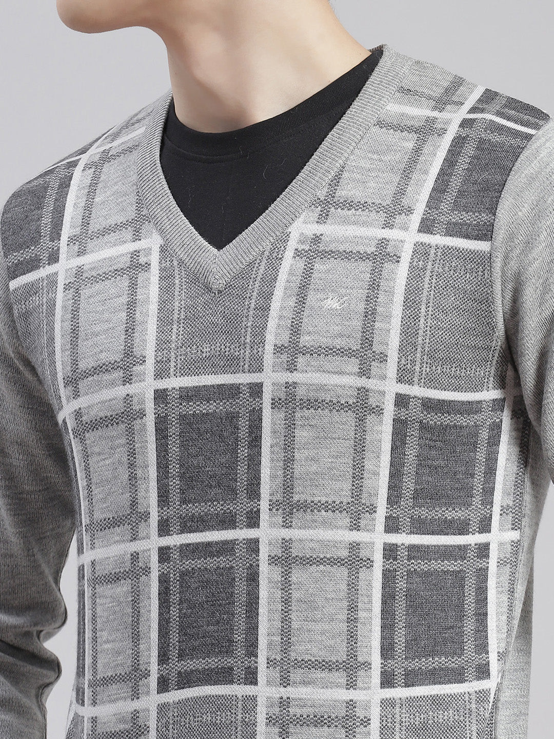 Men Grey Self Design V Neck Full Sleeve Sweaters/Pullovers - Image 6