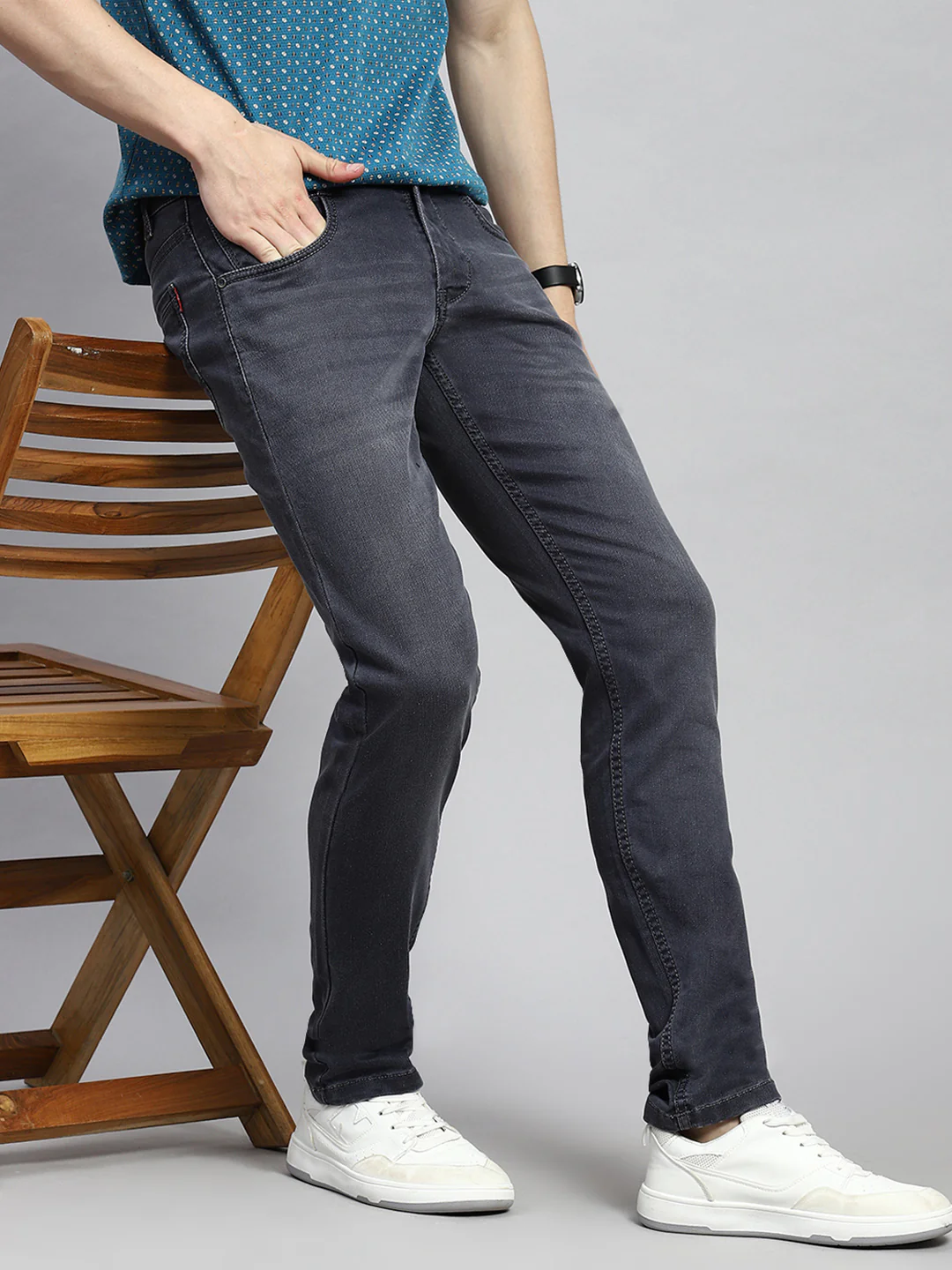 Men Grey Skinny Fit Denim - Image 2