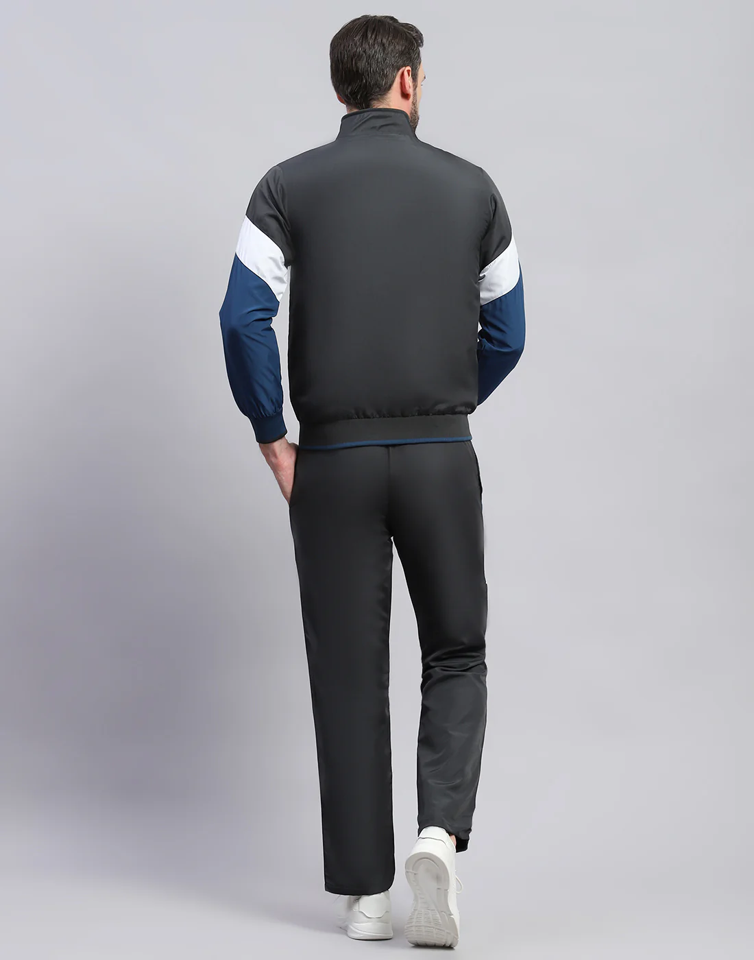 Men Grey Solid Band Collar Full Sleeve Winter Tracksuit - Image 5