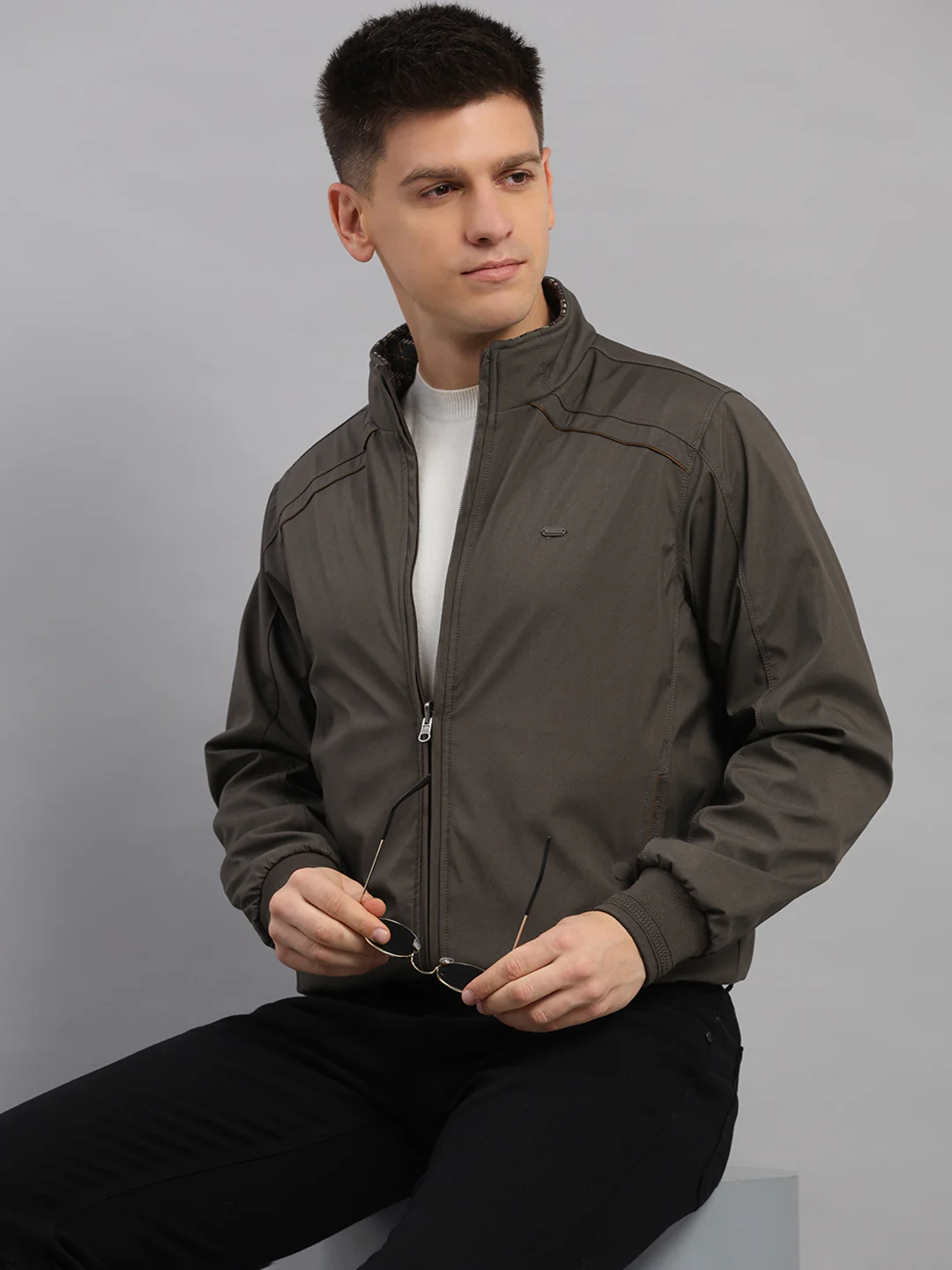 Men Grey Solid Collar Full Sleeve Reversible Jacket - Image 6