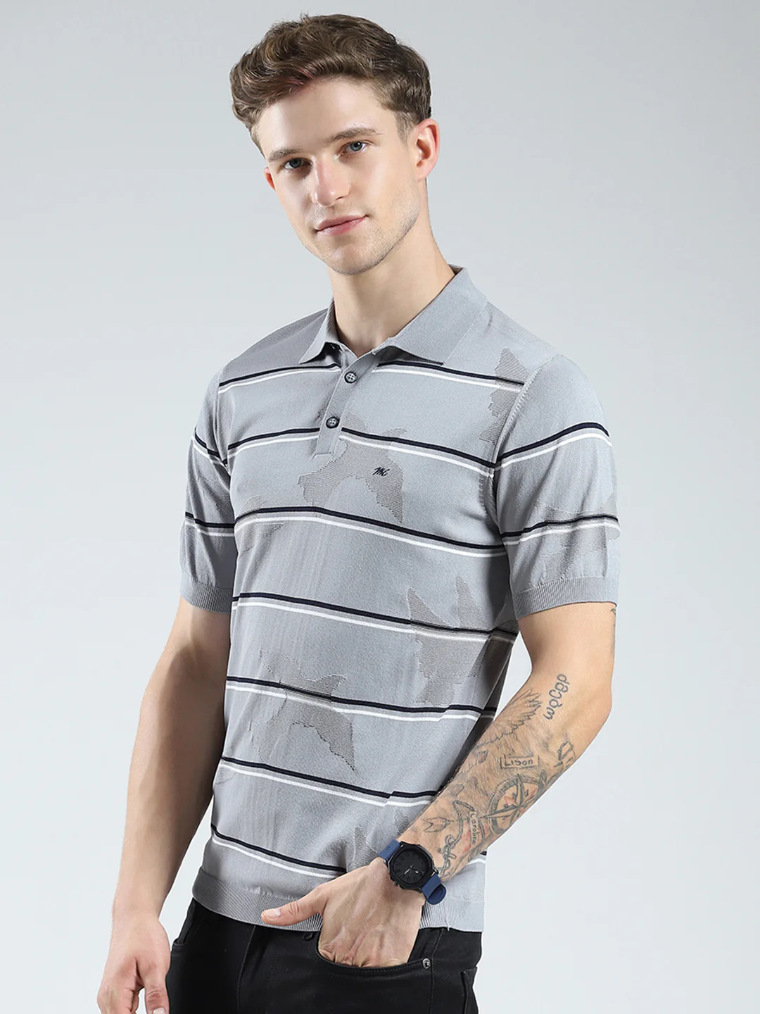 Men Grey Solid Collar Half Sleeve T-Shirt - Image 3