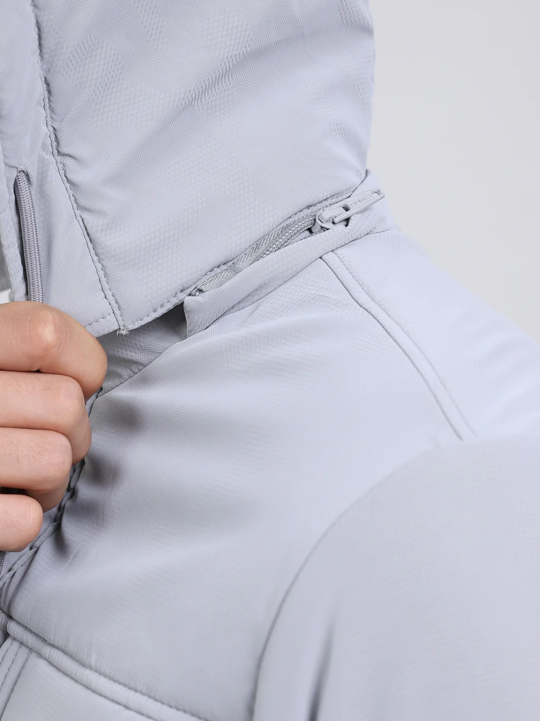 Men Grey Solid Hooded Full Sleeve Jacket - Image 7