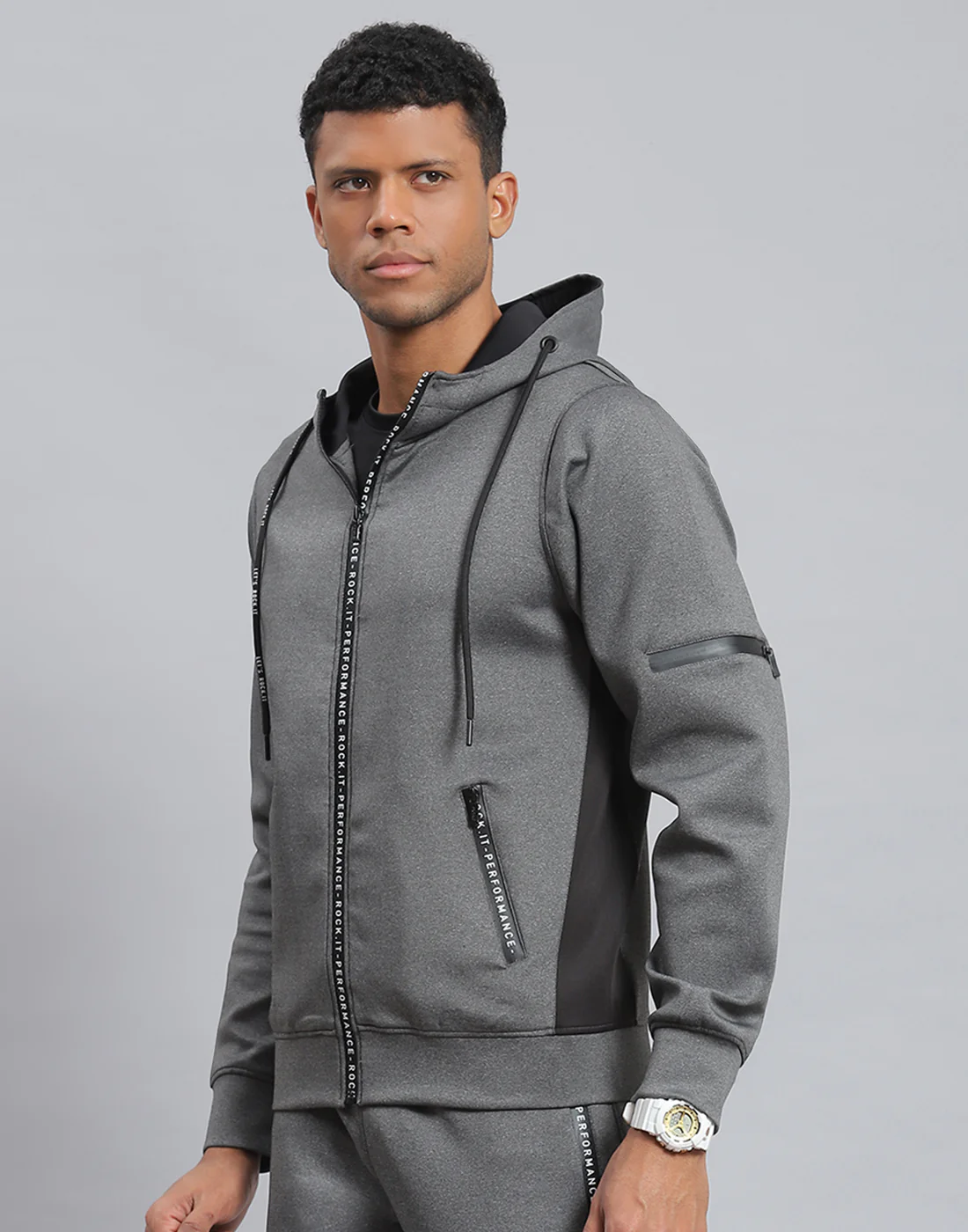 Rock.it Men Grey Solid Hooded Full Sleeve Sweatshirt - Image 3