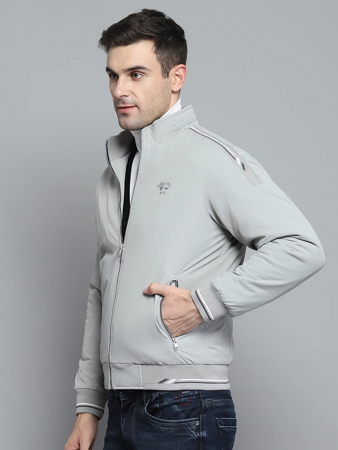 Men Grey Solid Mock Neck Full Sleeve Jacket - Image 3